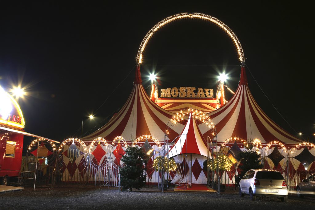 Zirkuszelt Moskauer Circus