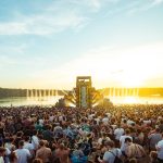 Das NIBIRII Festival kehrt an den Dürener Badesee zurück
