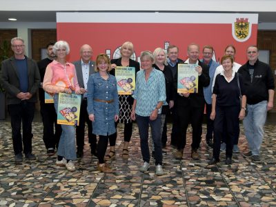 Gruppenbild mit Menschen
