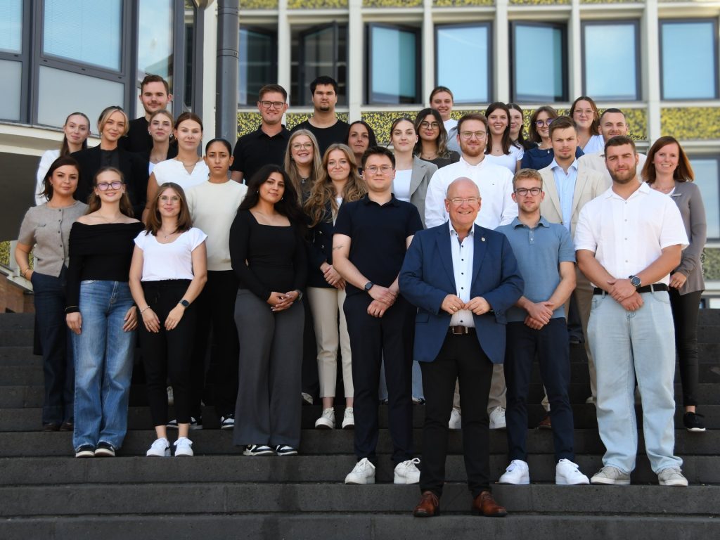 Gruppenbild mit Menschen
