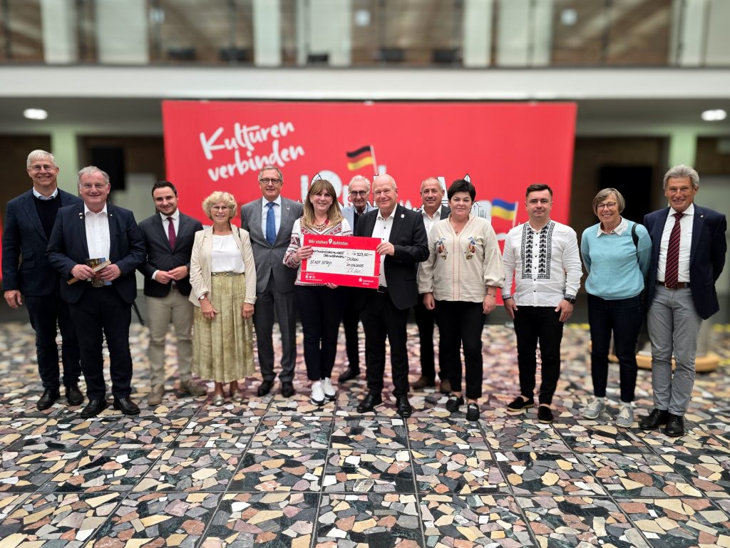 Gruppenbild mit Menschen