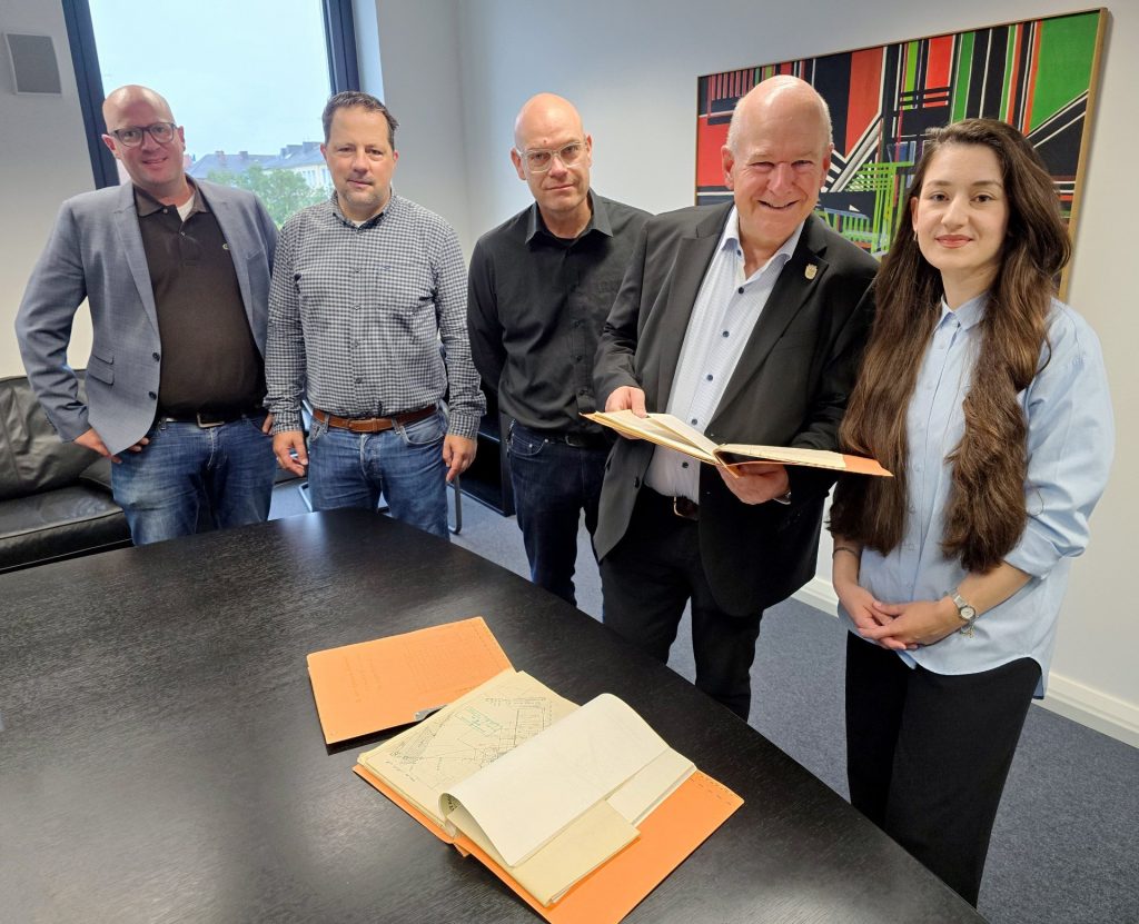 Gruppenbild mit Menschen