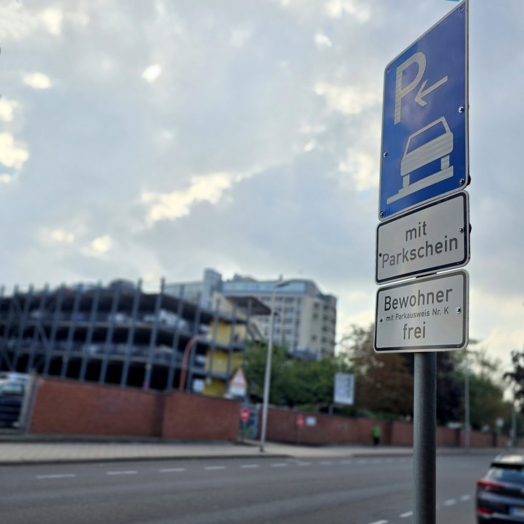 Straßenschild an einer Straße