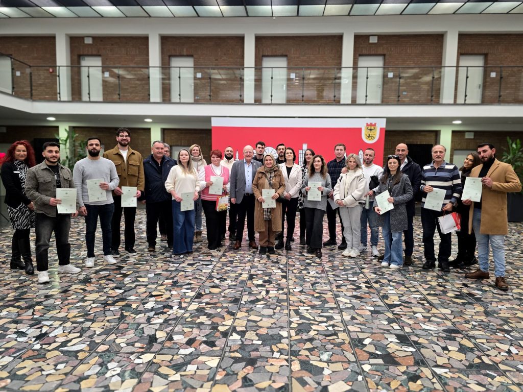 Gruppenbild mit Menschen