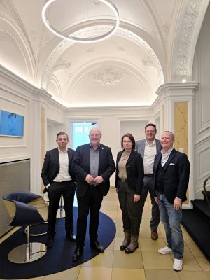 Gruppenbild mit Menschen