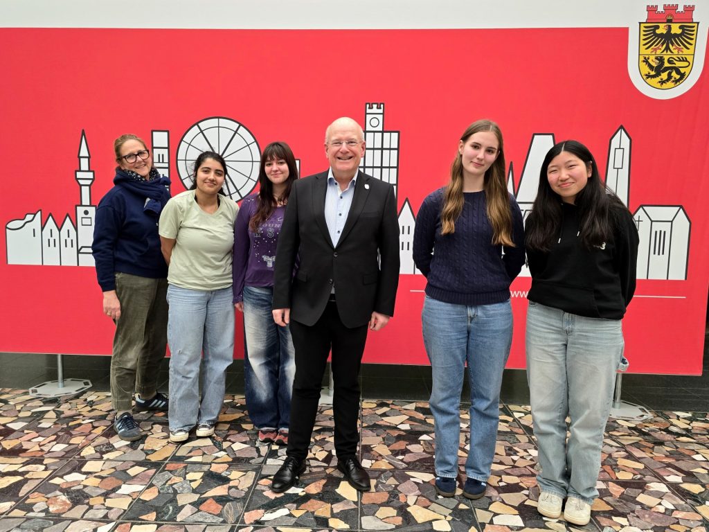 Gruppenbild mit Menschen