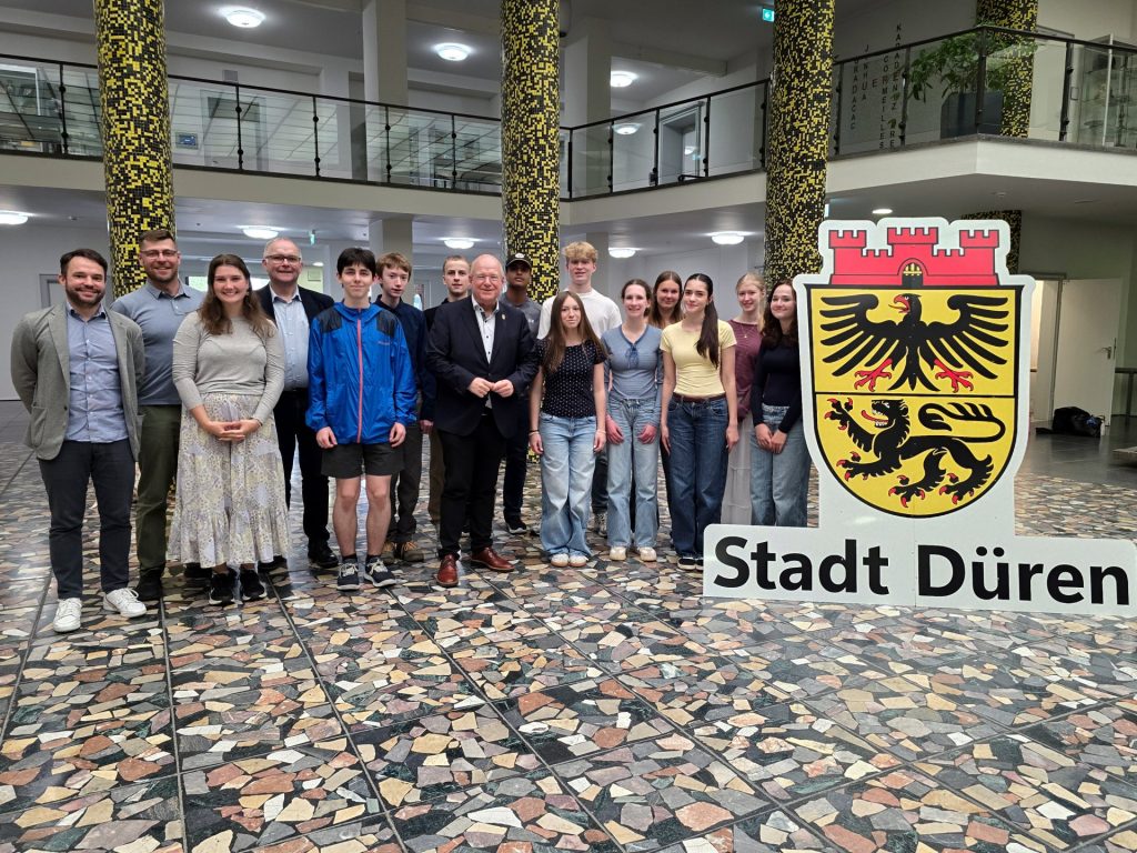 Gruppenbild mit Menschen