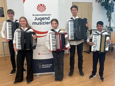 Gruppenbild mit Menschen