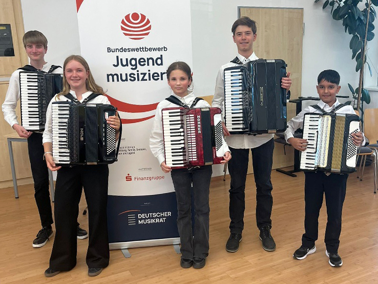 Gruppenbild mit Menschen